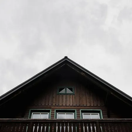 Haus Enzian شقة *