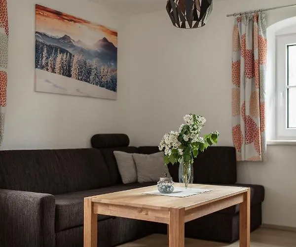 Haus Enzian Apartamento *