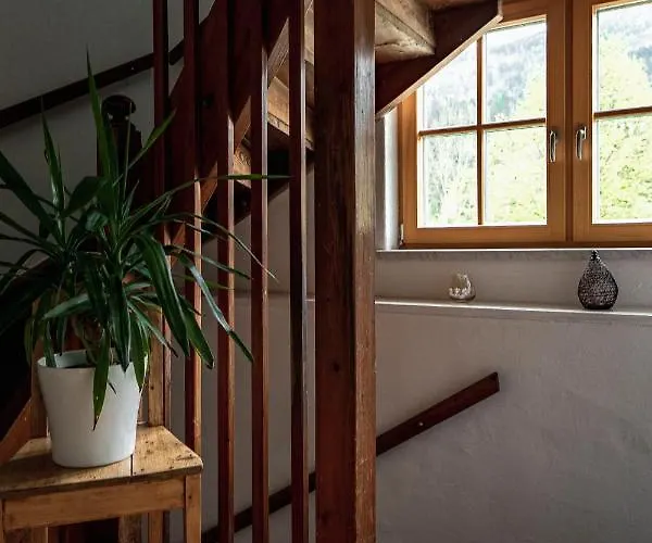 Haus Enzian Apartamento