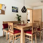 Haus Enzian * 茵特斯托德