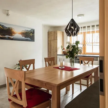 Haus Enzian Apartmán Hinterstoder